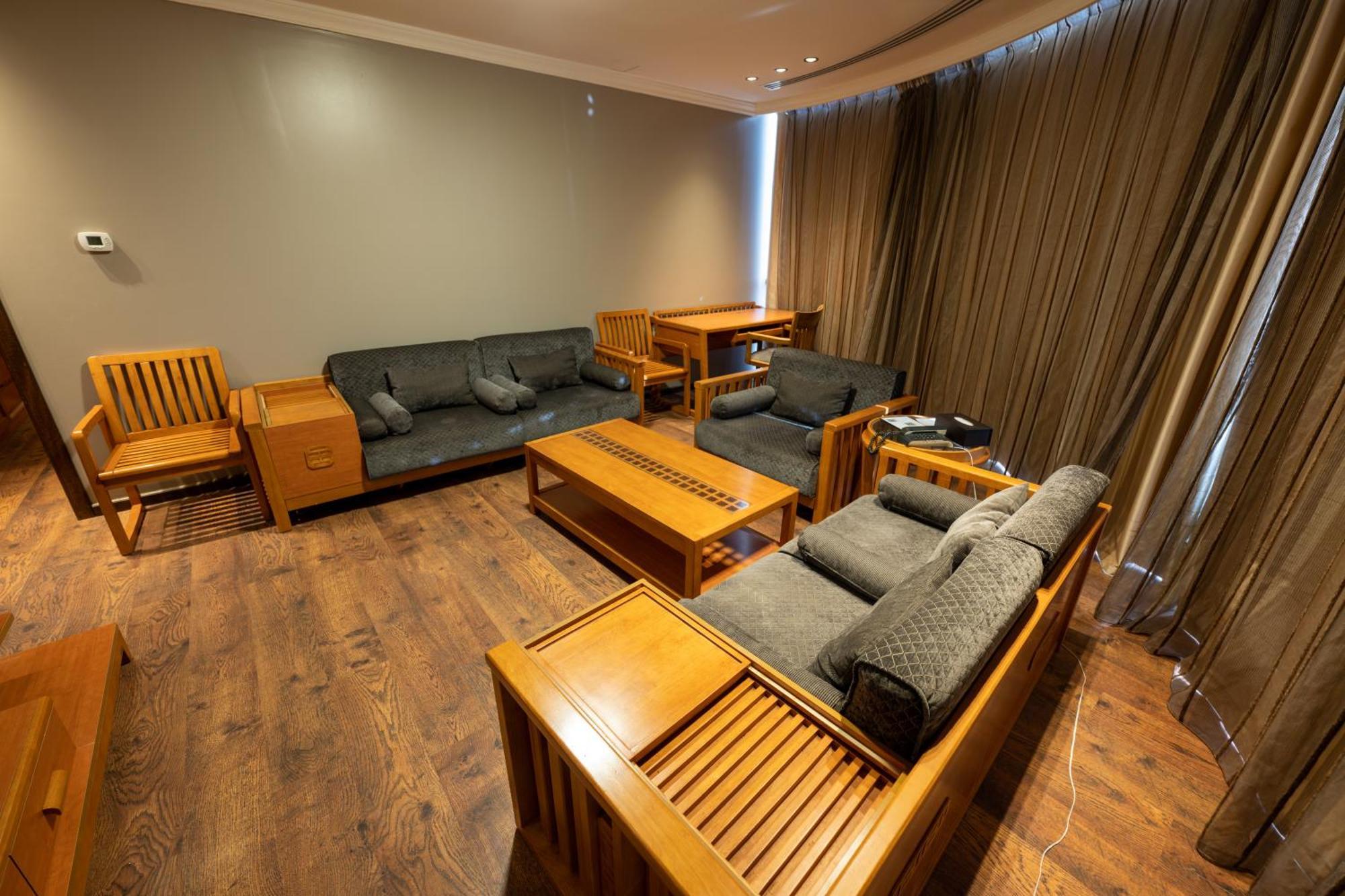 Tanal Serviced Apartments Al Khobar Habitación foto